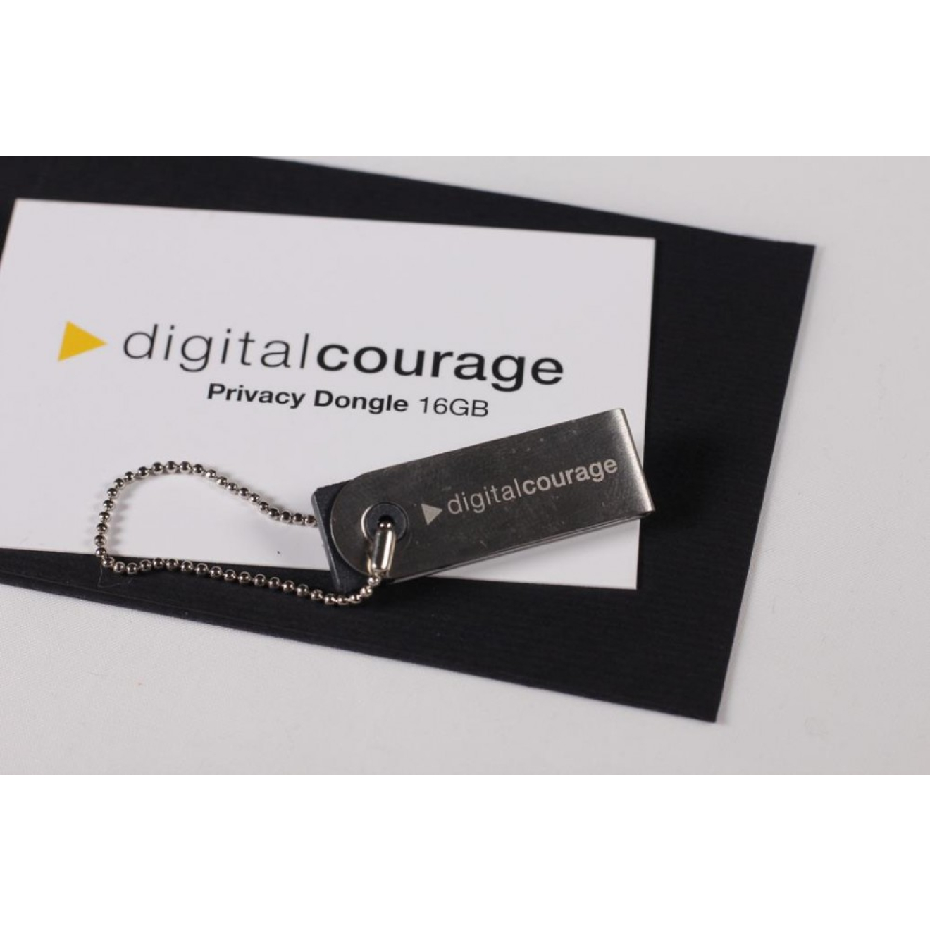 PrivacyDongle (16GB) PrivacyDongle (16GB)